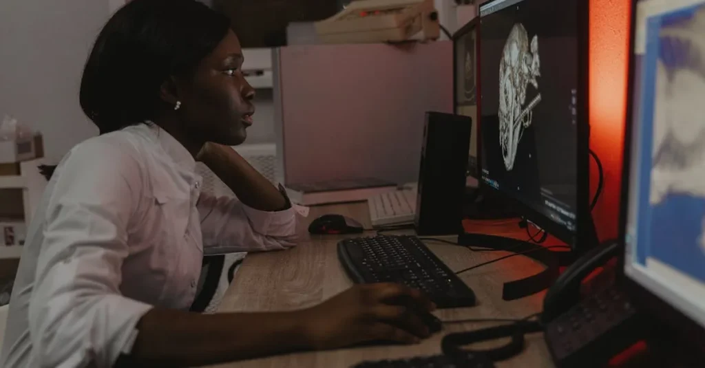 Parceria entre Bauru e Instituto Butantan para Uso de Escorpiões em Pesquisa